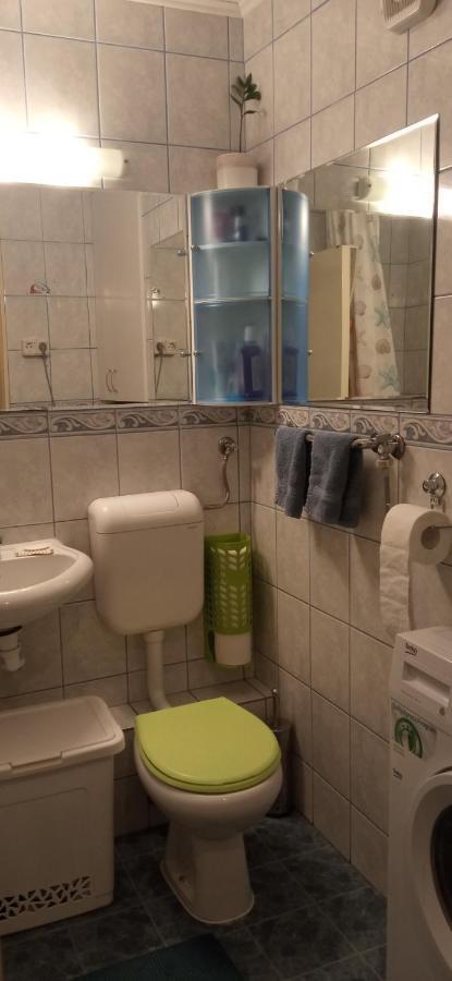 Branysol Apartman โนวีซาด ภายนอก รูปภาพ